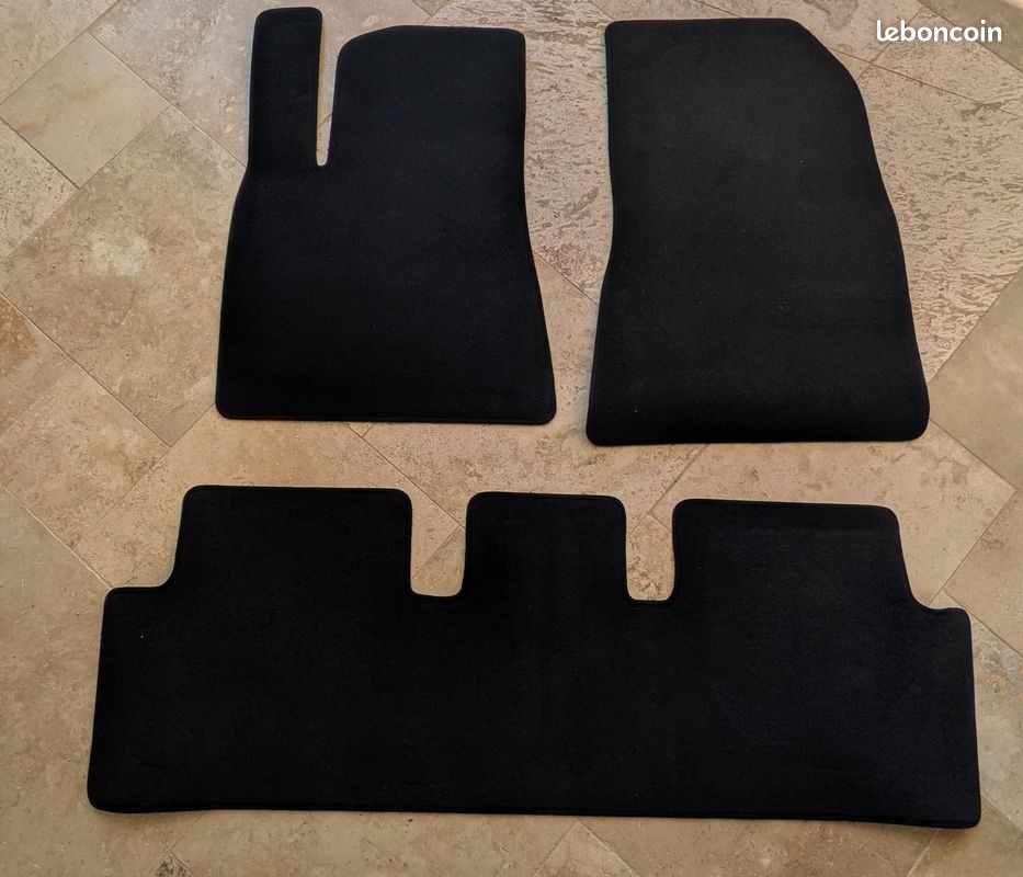 Tapis de voiture et de coffre Tesla Model 3 (image 3)