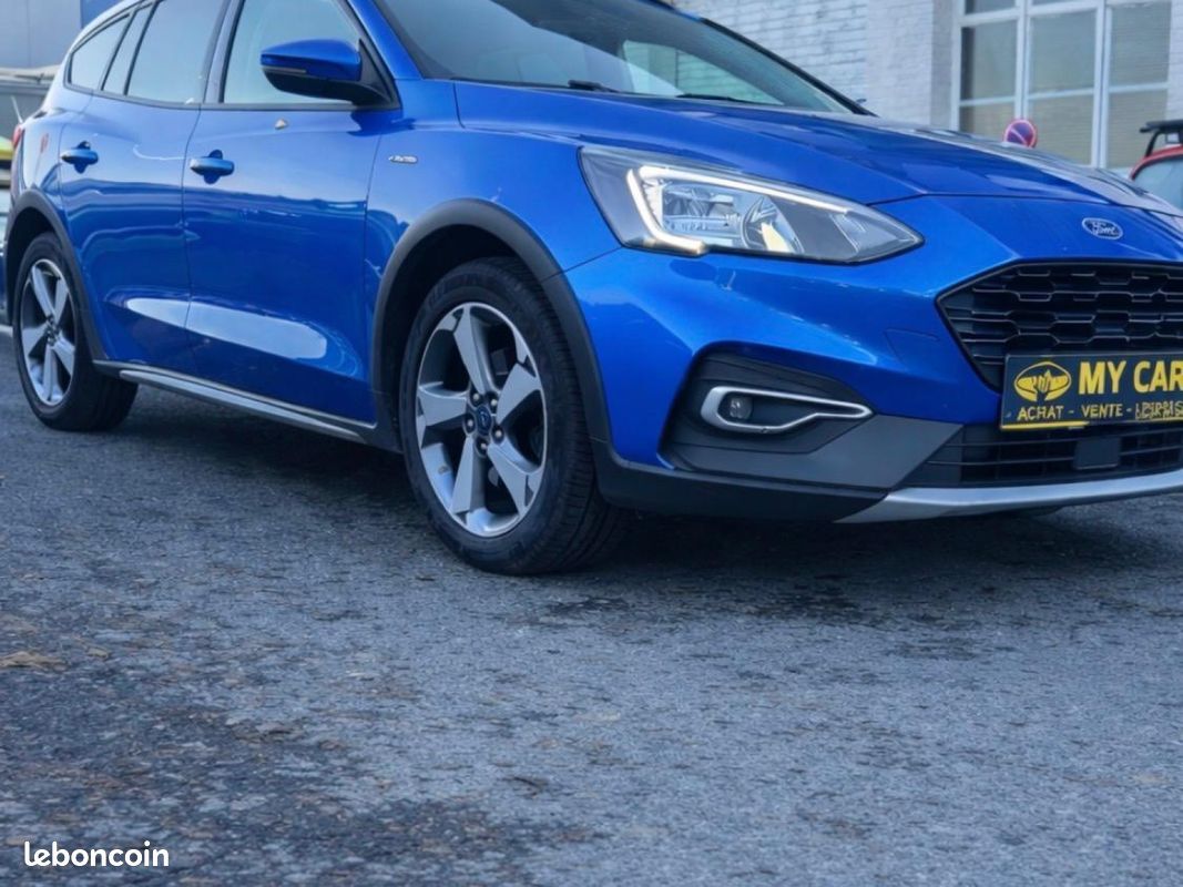 FORD FOCUS SW 1.0 EcoBoost 125 SS ST Line (image 2)