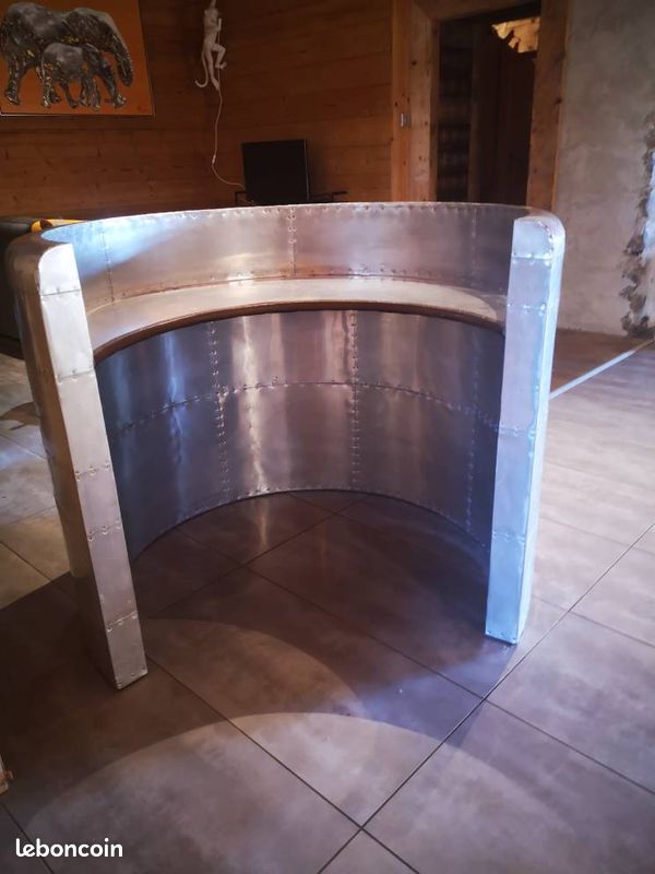 Bureau ou bar (image 1)