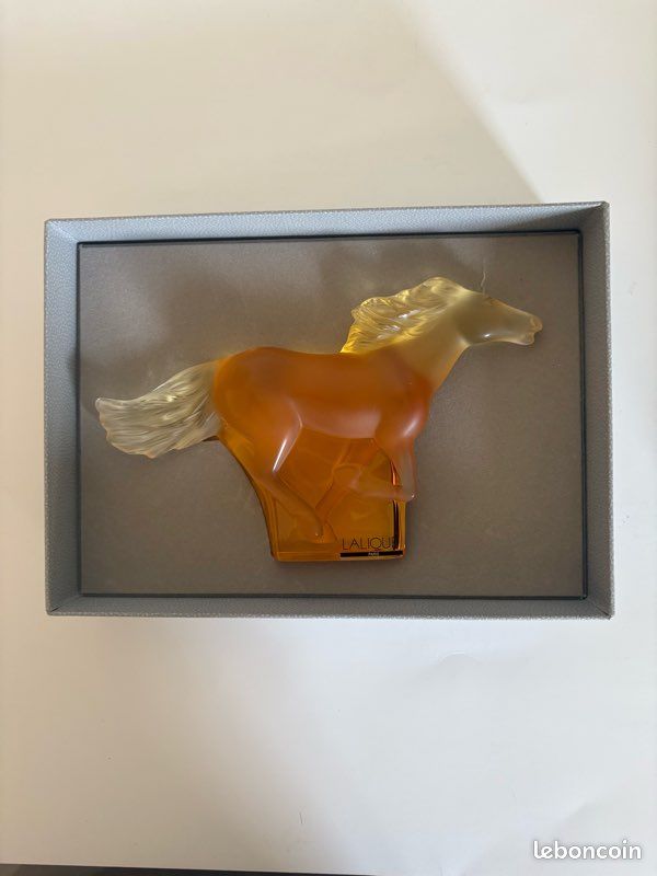 Cheval Lalique (image 9)