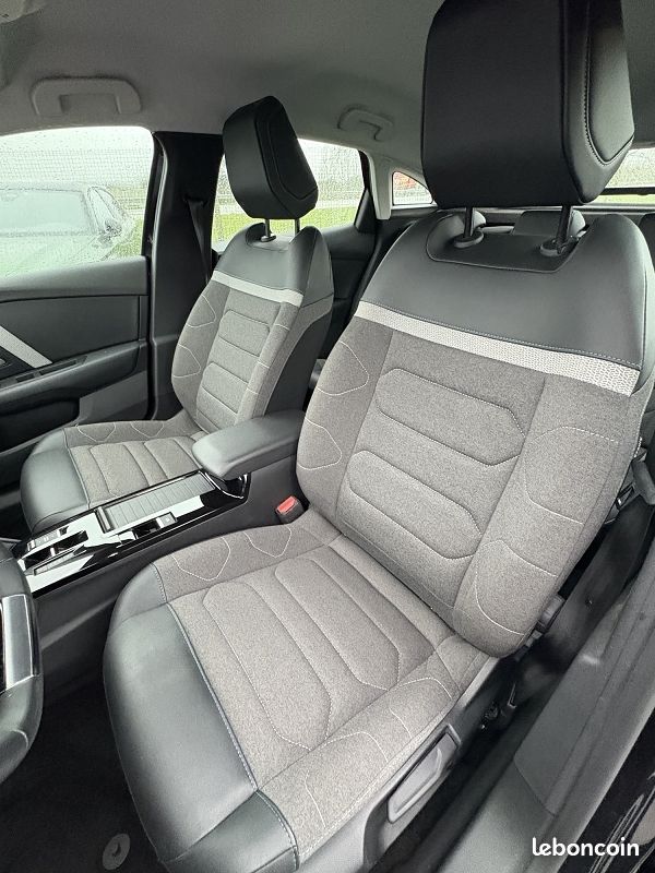 Citroën C4 1.5 BLUEHDI 16V - 130 S&S BV EAT8 SHINE (image 14)