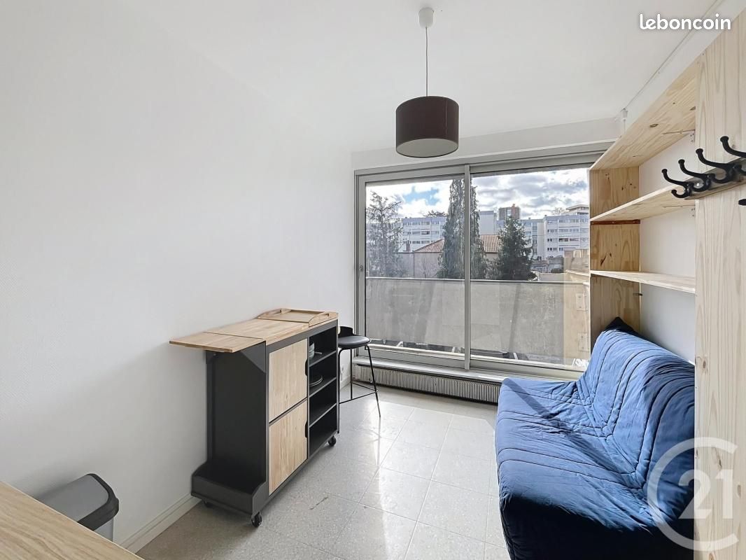 Appartement 1 pièce 12 m² · à Chamalières · 12 m² · 405 €/mois