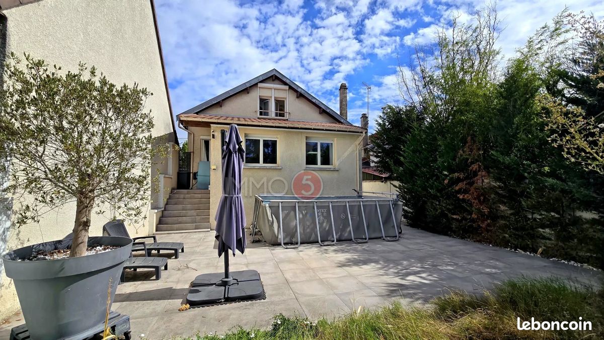 Maison 7 pièces 110 m² · à Villemomble · 110 m² · 429 000 €