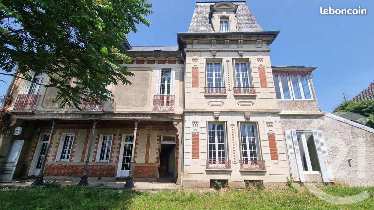 Maison 6 pièces 217 m² · à Moulins · 217 m² · 177 375 €