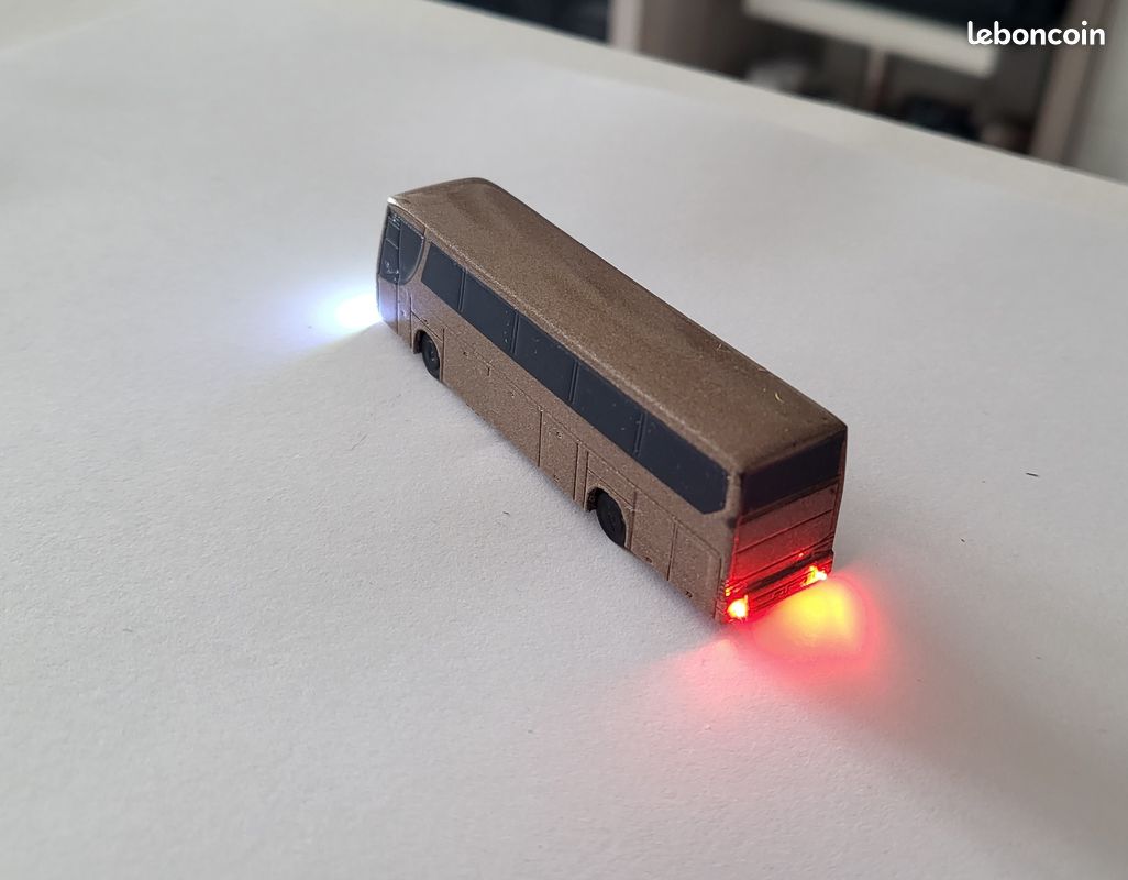 Train véhicule bus avec éclairages leds N (image 5)