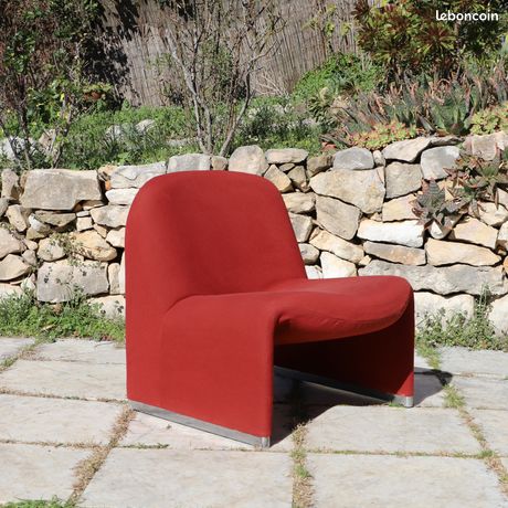 Lot De 2 Fauteuils Plona En Cuir Rouge Par Giancarlo Piretti Pour Castelli - 1970 - Design Vintage