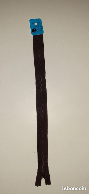 Fermeture éclair marron 25 cms (image 1)