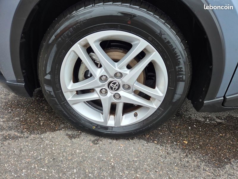 Toyota C-HR 122h Dynamic Ultimate (image 9)