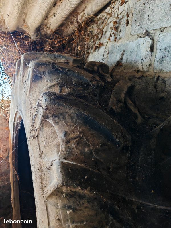 Pneu tracteur agricole 20.8 R 38 (image 3)