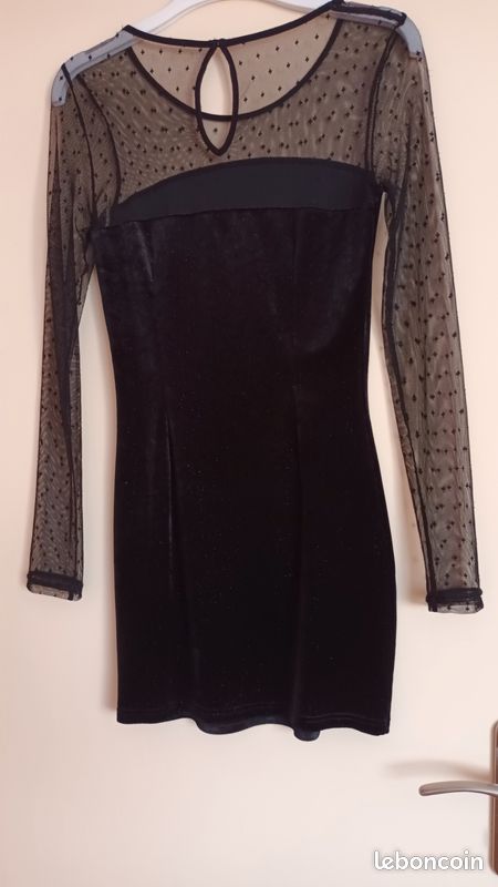 Robe noire de soirée (image 2)