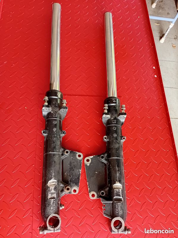 Bras de fourches BMW K75 K100 (image 1)