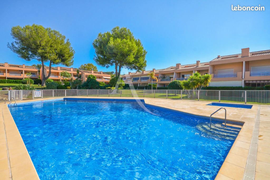 Appartement 3 pièces 52 m² · à Le Pradet · 52 m² · 325 500 €