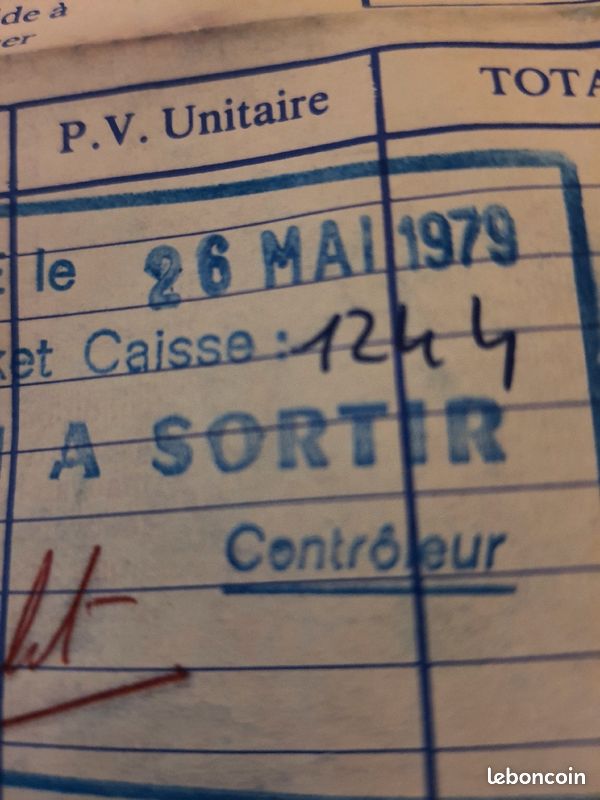 Appareil photo CANON AE-1 argentique de 1979 (image 11)
