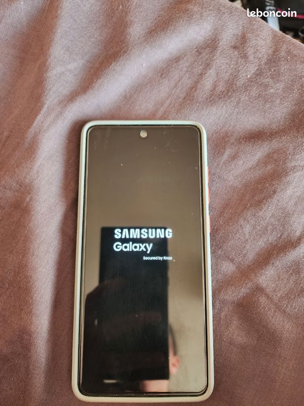 Samsung galaxy A72 128gb (image 2)
