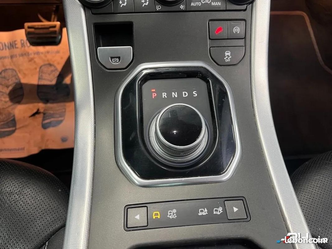 Land Rover Range Rover Evoque 2.2 SD4 190ch Prestige 4WD BVA Mark II (image 26)