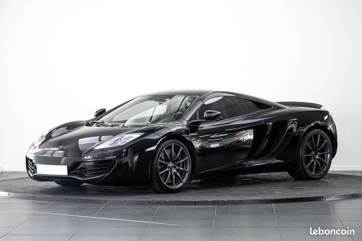 McLaren MP4-12C MP4 Coupe (image 1)