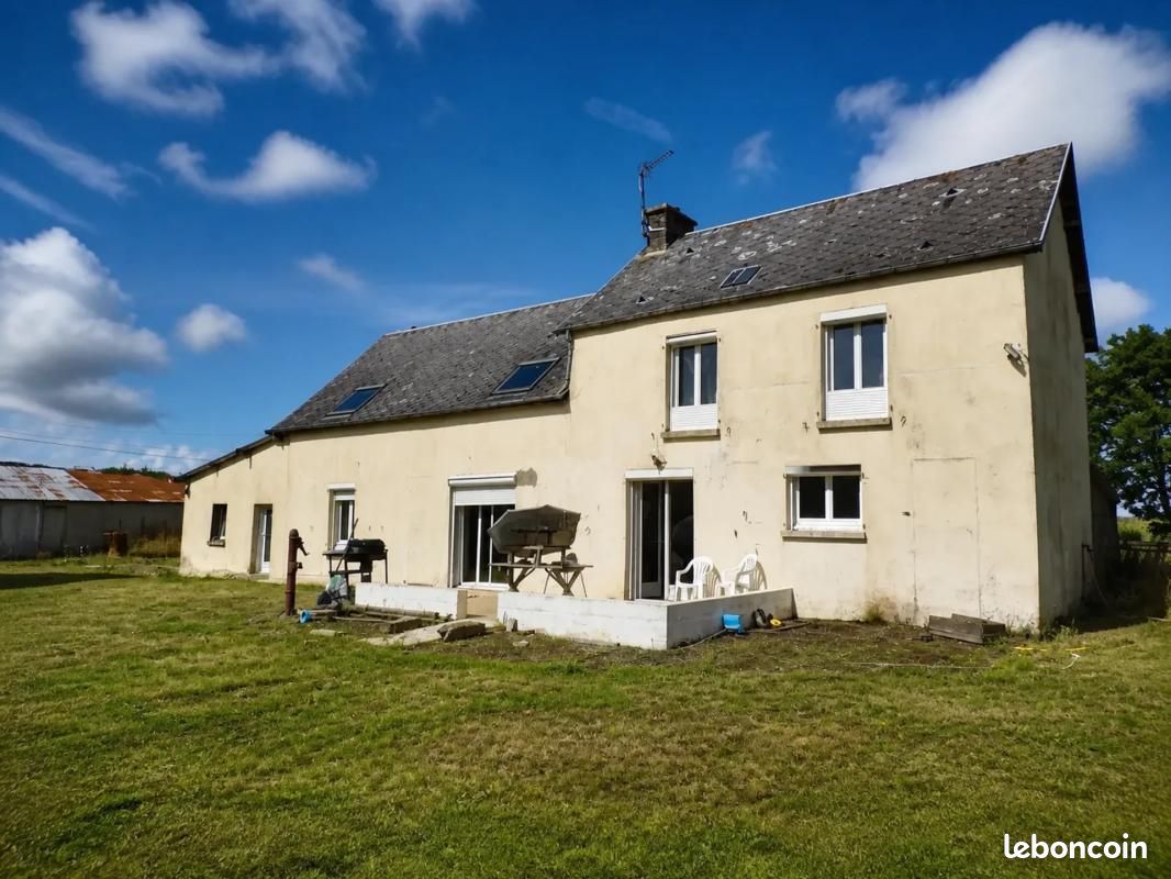 Maison 5 pièces 140 m² · à Les Monts d'Aunay · 140 m² · 181 500 €