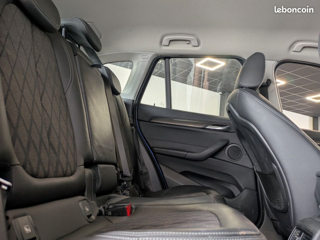 BMW X1 F48 LCI sDrive 18i 140cv xLine / Sièges Chauffants / GPS / Camera (image 4)