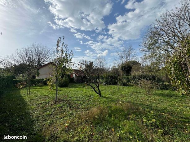 Terrain 600 m² Soreze