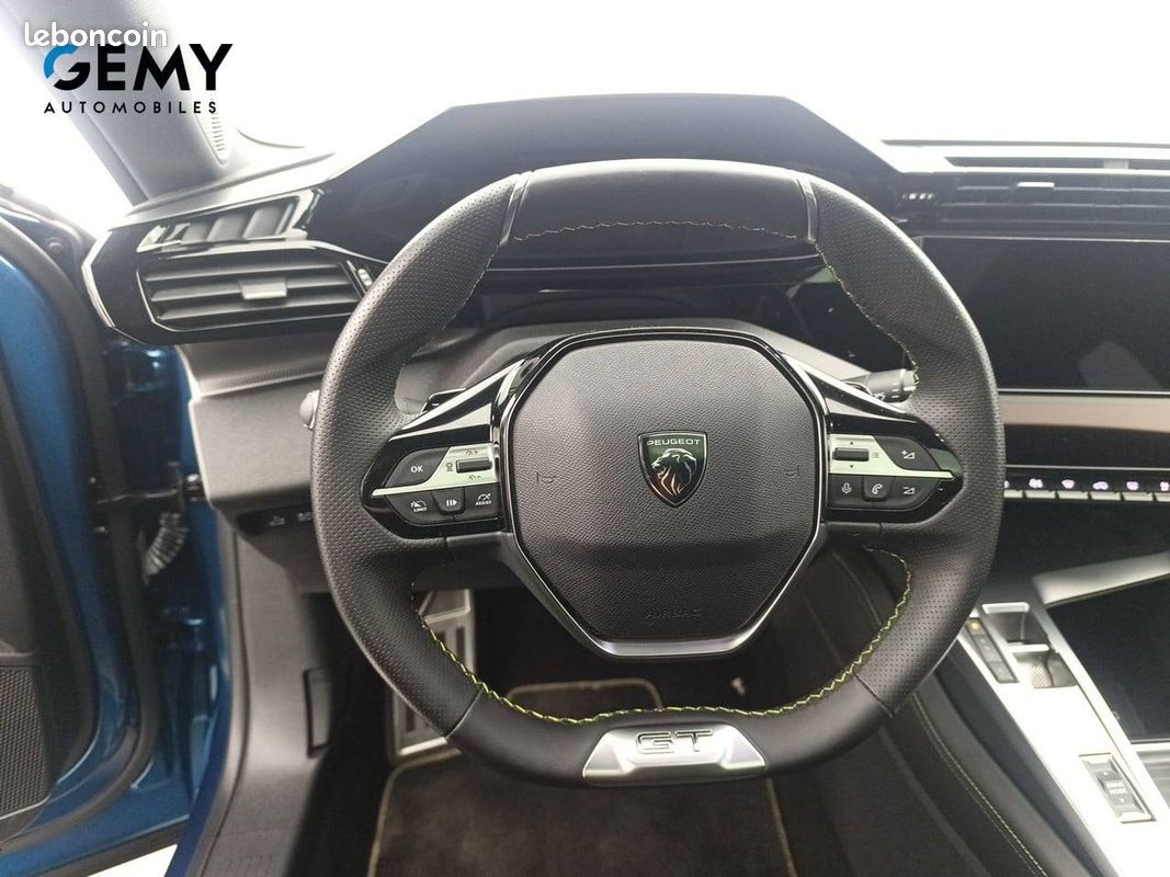 PEUGEOT 408 PHEV 225 e-EAT8 GT (image 13)