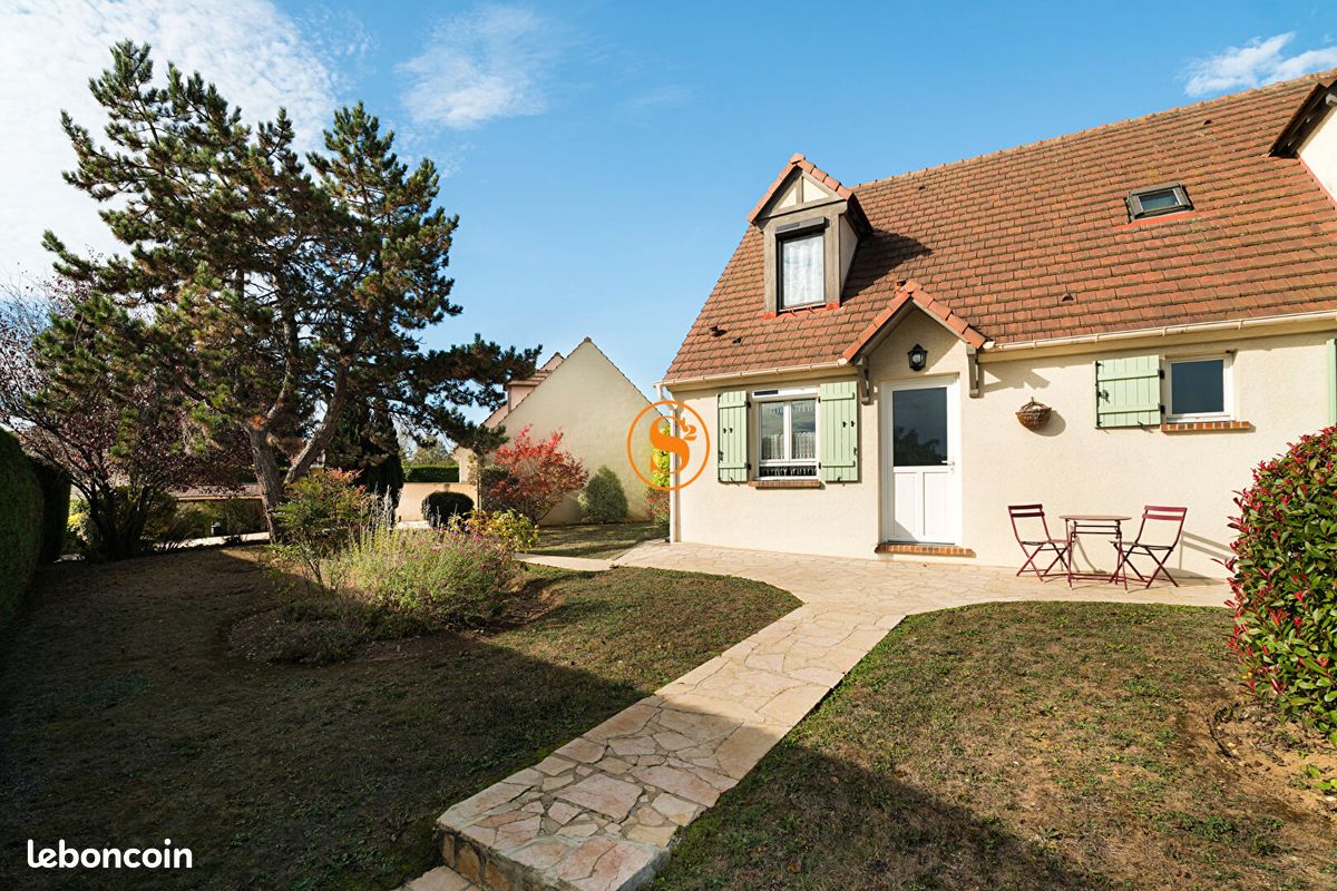 Maison 6 pièces 150 m² · à Chamant · 150 m² · 425 000 €