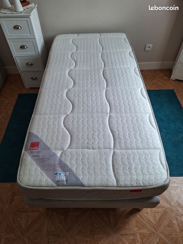Matelas et sommier (image 1)