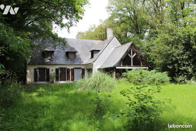 Maison 11 pièces 296 m²