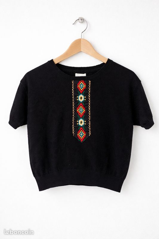 Pull noir brodé style folk / boho – Forever 21 – Taille M (image 1)
