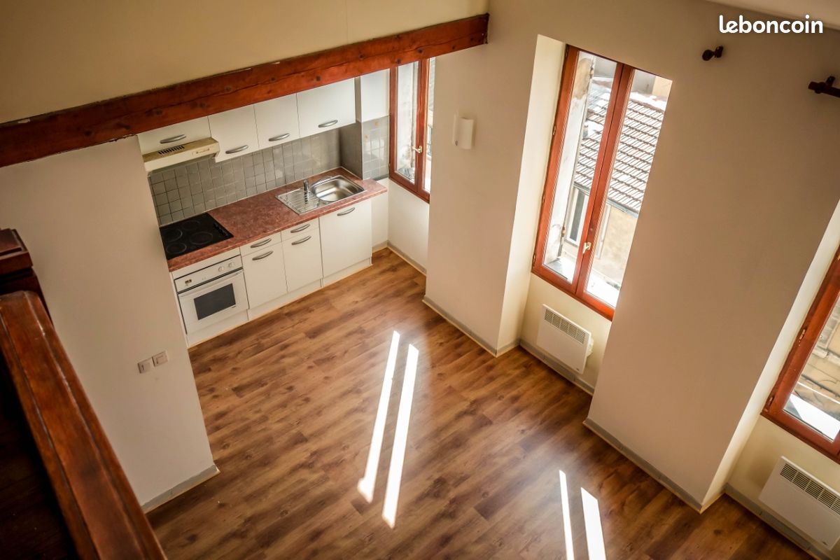 Appartement 2 pièces 45 m² · à Marseille · 45 m² · 700 €/mois