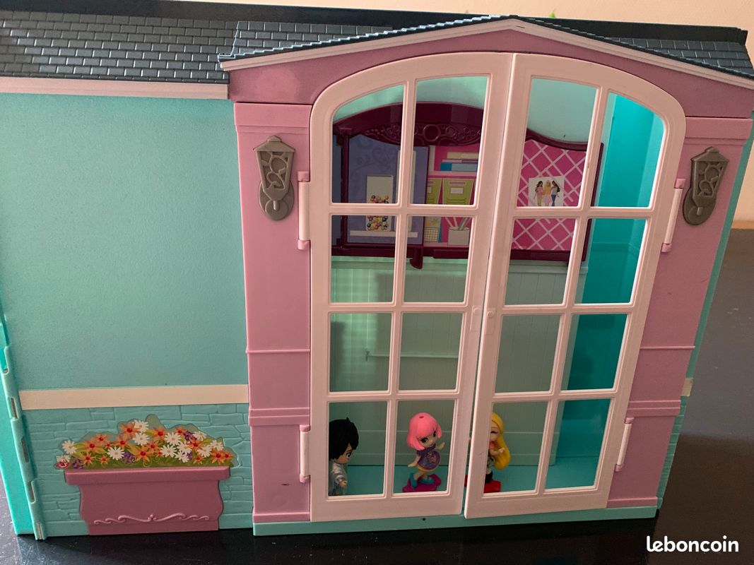 Maison miniature de poupée (image 1)