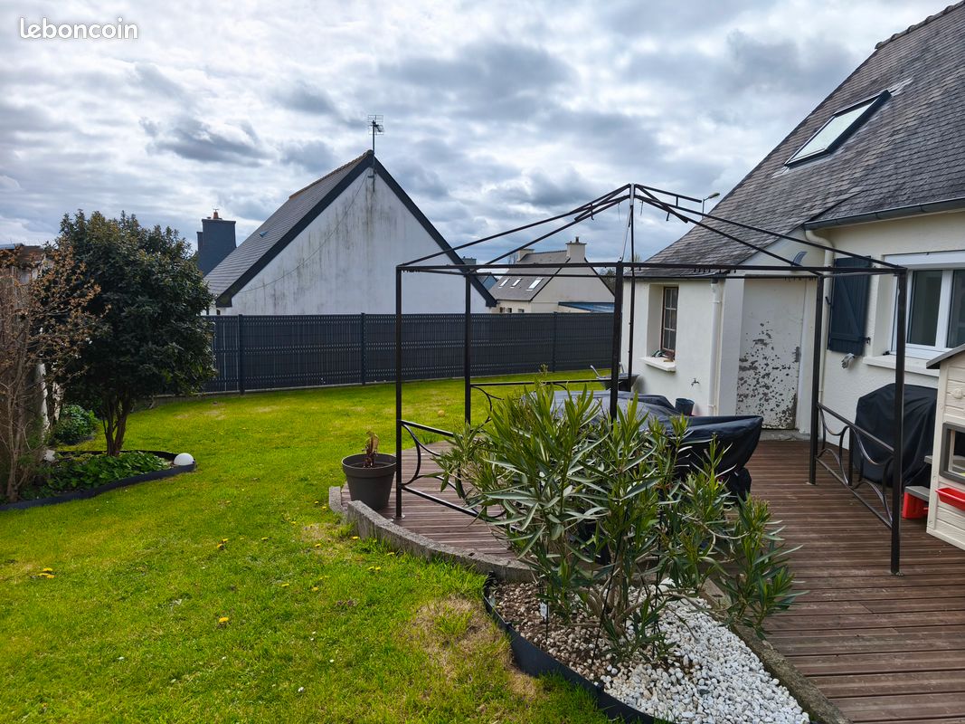 Maison 7 pièces 120 m² · à Plouigneau · 120 m² · 549 000 €