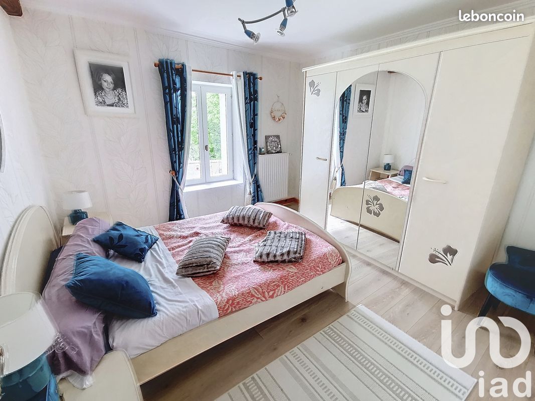 Longère 7 pièces 180 m² - Marthon 16380 (image principale 9)