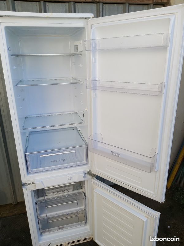Réfrigérateur congélateur ariston (image 1)