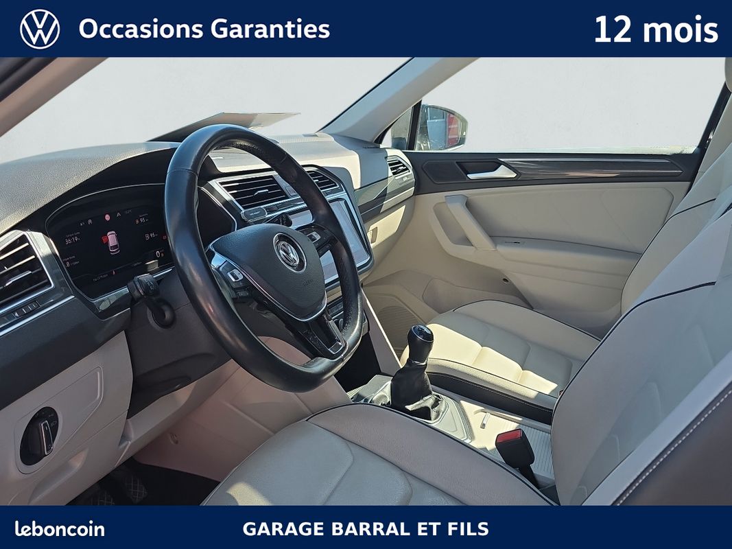 VOLKSWAGEN Tiguan 2.0 TDI 150 Carat Exclusive pack R LINE (image 9)