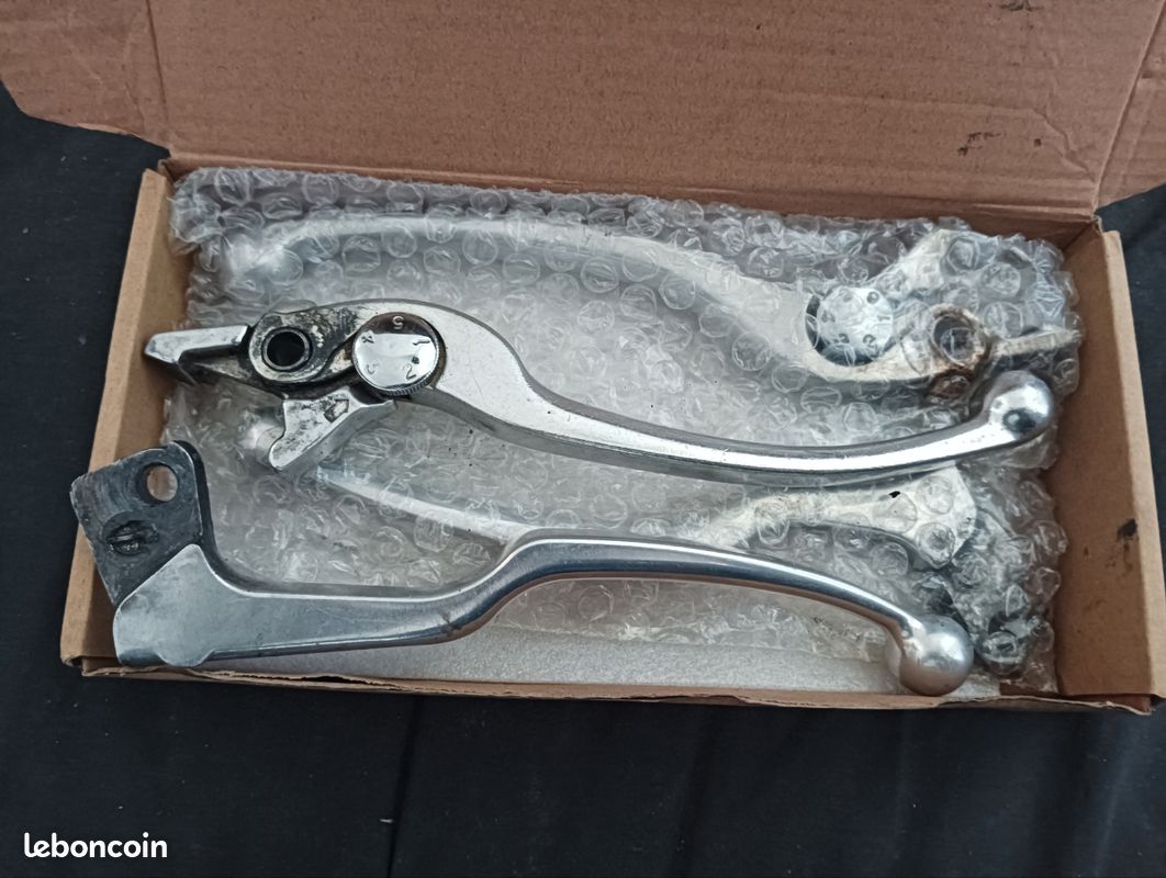 Levier De Frein Droit Réglable Alu Poli Vicma – Suzuki SV 650 1999-2010 – Qualité Moto Premium