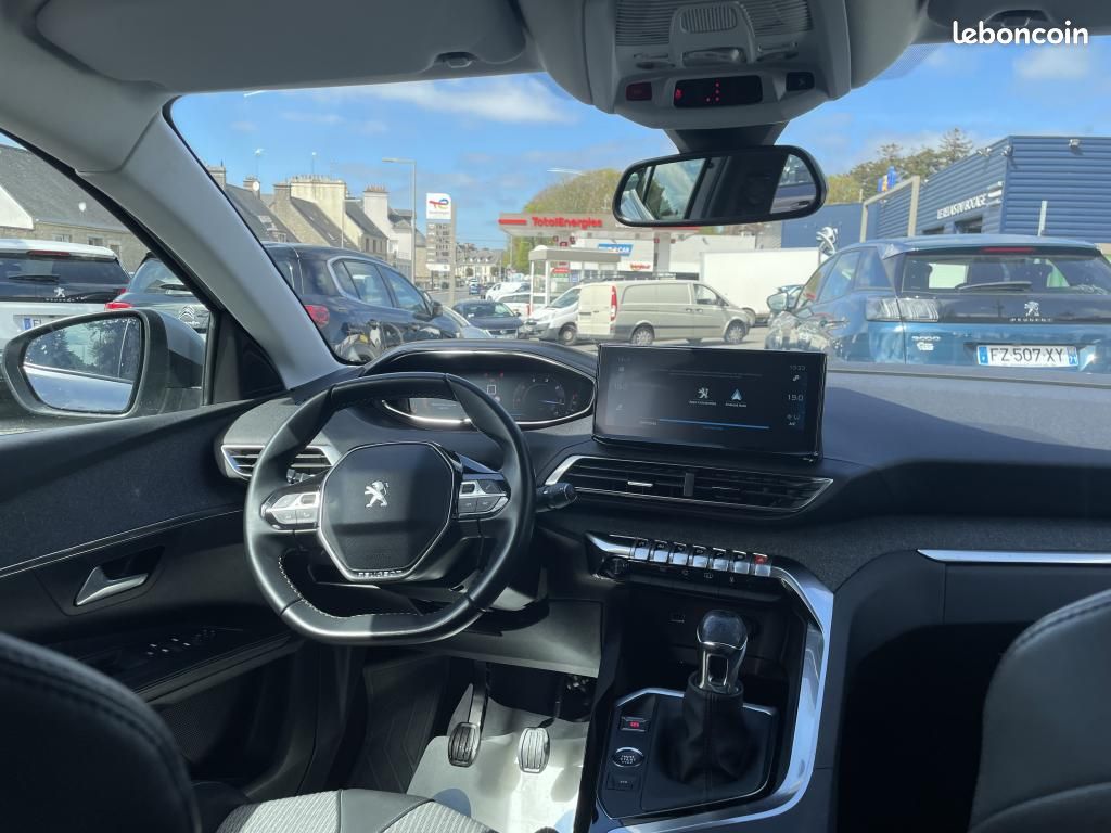 Peugeot 3008 1.5 HDI 130 ALLURE PACK (image 17)