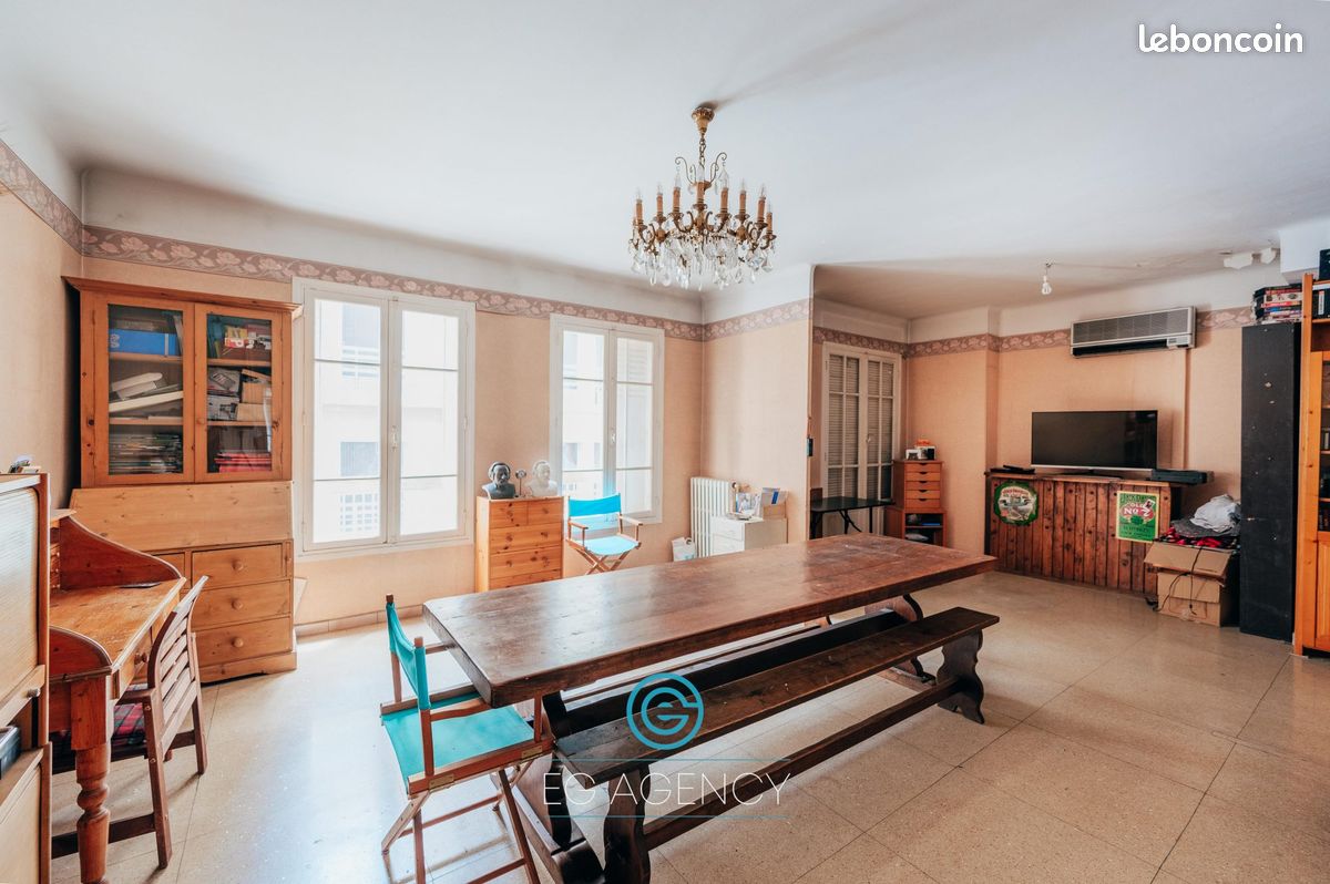 Appartement 4 pièces 145 m² · à Marseille · 145 m² · 346 500 €