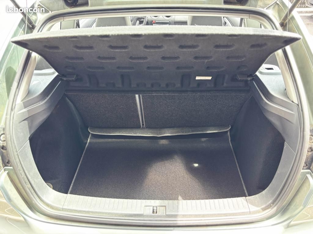SEAT IBIZA 6L - 1.4i 16V - 75ch - Stella Phase 1 (image 19)
