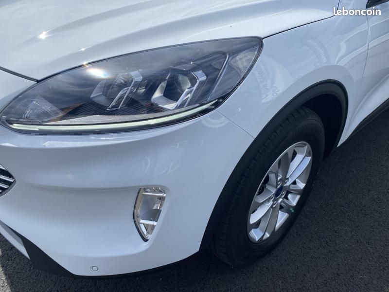 Ford Kuga 2.5 Duratec 190ch FHEV E85 Titanium BVA (image 28)