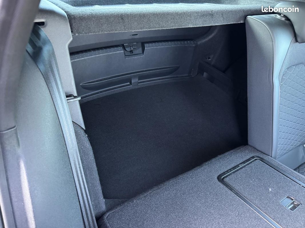 SEAT LEON FR 1.5 TSI 150ch Carplay Camera Acc Lane Assist Siege et Volant Chauffant (image 13)