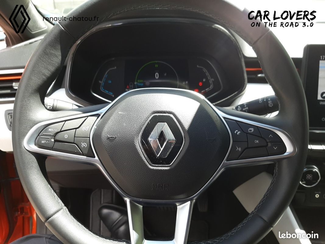RENAULT Clio E-Tech hybride 145 Techno (image 10)