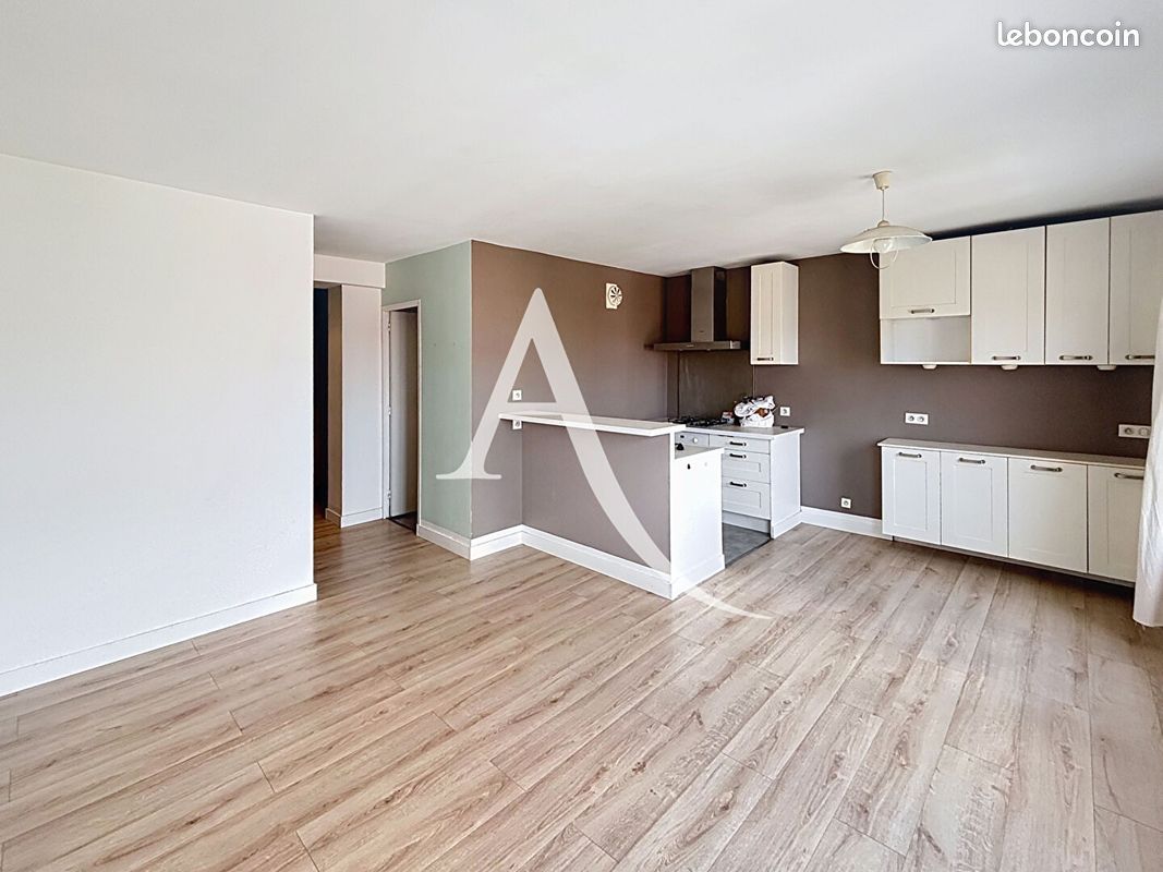 Appartement 4 pièces 69 m² · à Massy · 69 m² · 250 000 €