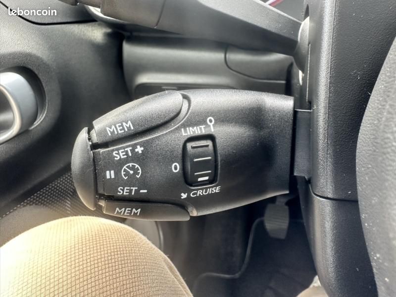 Citroen C3 PureTech 82ch Graphic S&S E6.d (image 15)