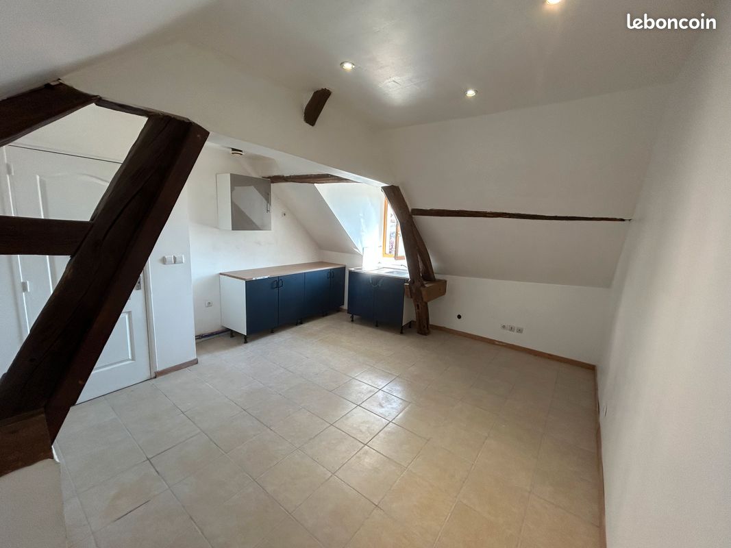 Appartement 3 pièces 50 m² · à Neuilly-Saint-Front · 50 m² · 550 €