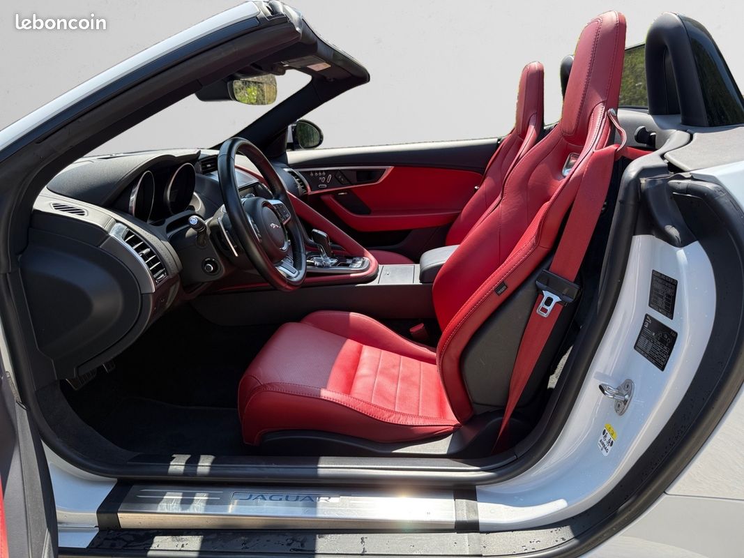 JAGUAR F-TYPE ROADSTER 2.0 T P300 R-DYNAMIC BVA FACELIFT FULL OPTIONS PAS DE MALUS SUPERBe (image 22)