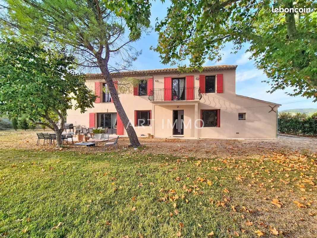 Maison 4 pièces 155 m² · à L'Isle-sur-la-Sorgue · 155 m² · 499 000 €