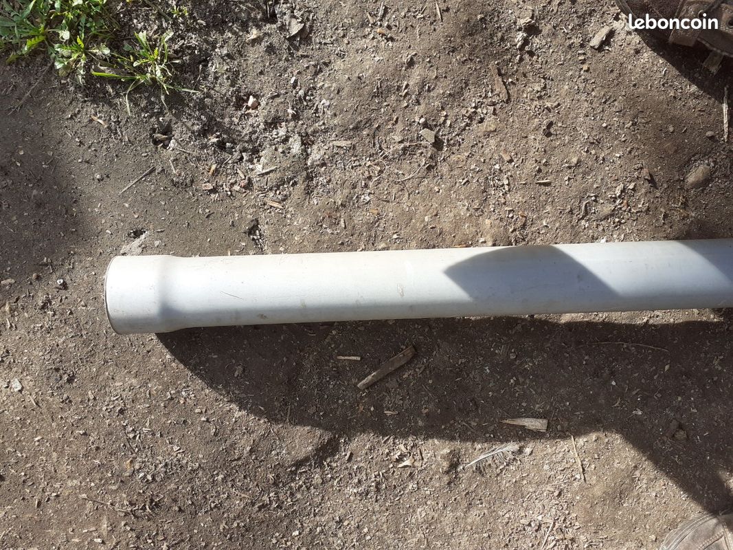 2 tuyaux PVC (image 5)