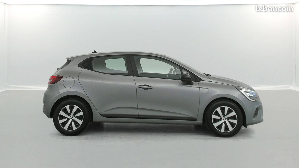 RENAULT Clio TCe 90 Equilibre (image 6)