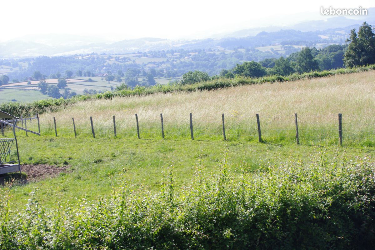 Terrain 1805 m² · à Tancon · 1 805 m² · 41 420 €