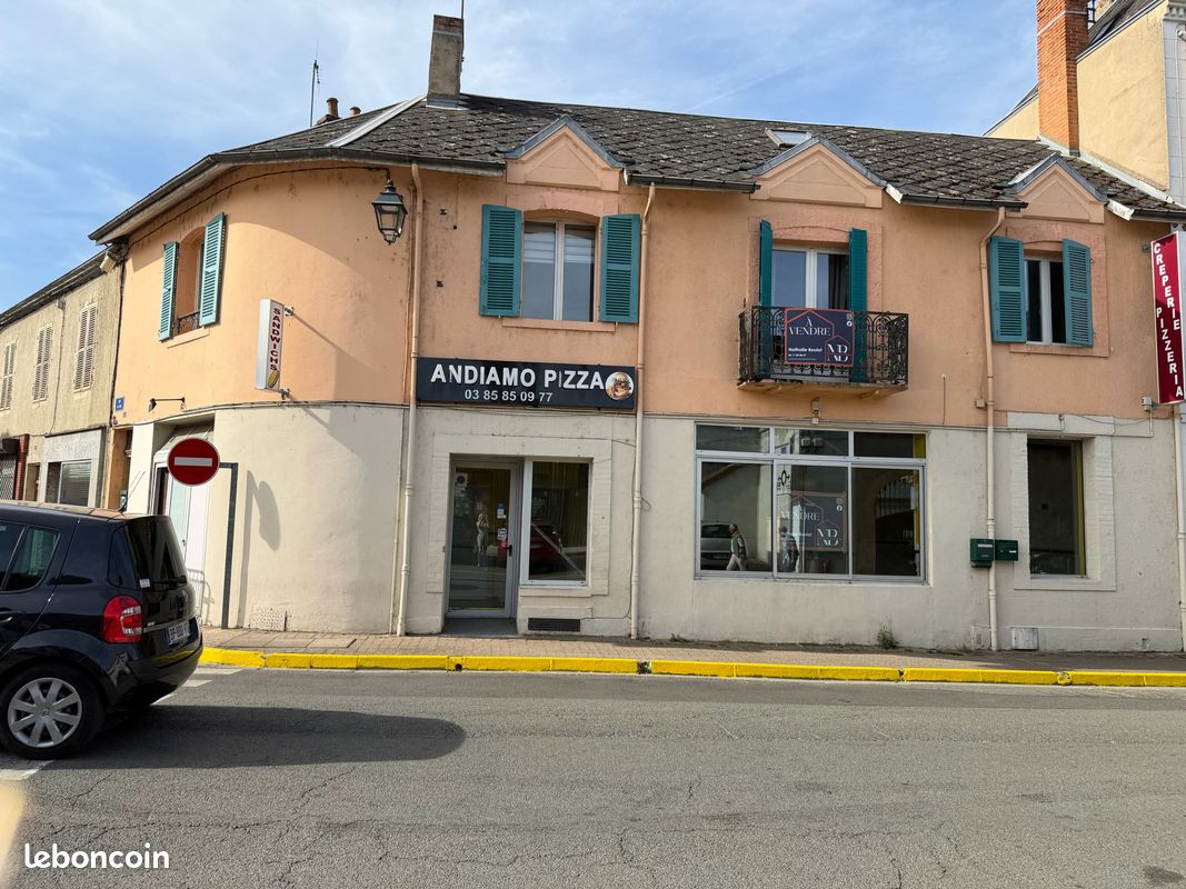 Appartement 4 pièces 150 m² · à Bourbon-Lancy · 150 m² · 117 000 €